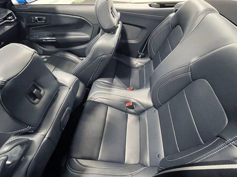 Used 2025 Ford Mustang GT Premium image 54