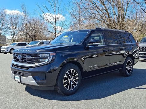 Used 2025 Ford Expedition Max Platinum image 3