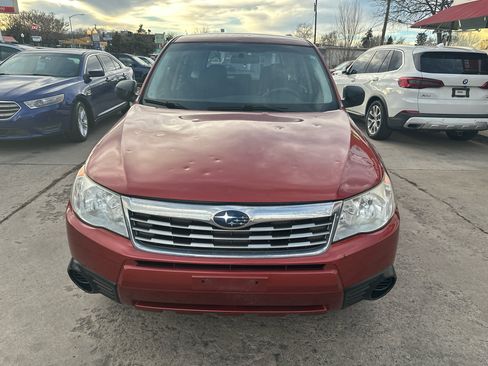 Used 2010 Subaru Forester 2.5X image 2