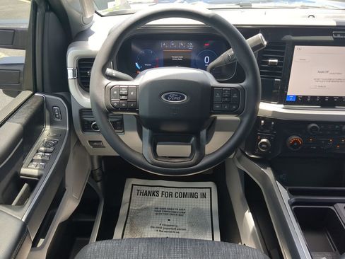 New 2025 Ford F250 XLT w/ Black Appearance Package image 15