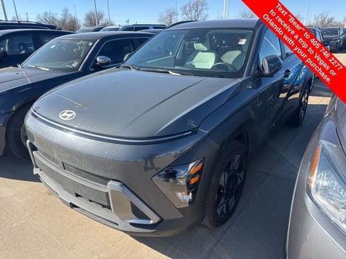 Used 2025 Hyundai Kona SEL image 1