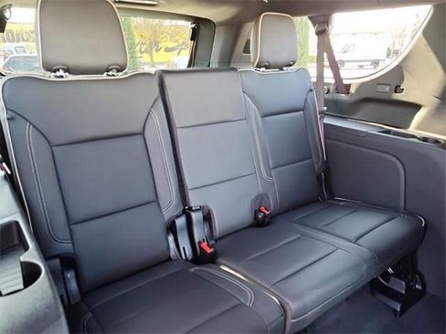 New 2026 GMC Yukon XL Elevation image 20