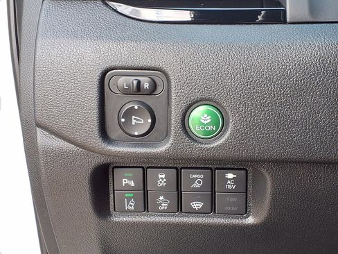 Used 2021 Honda Ridgeline Black Edition image 20