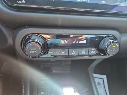 Used 2023 Nissan Kicks SR FWD image 15
