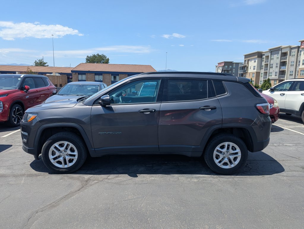 Used 2018 Jeep Compass Sport AWD/4WD image 6