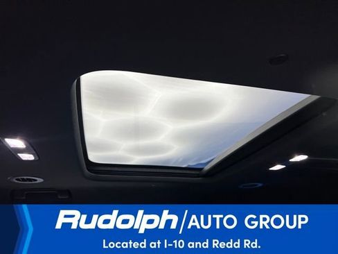 Used 2023 Chevrolet Traverse Premier w/ Redline Edition image 32