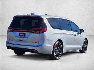 New 2026 Chrysler Pacifica Limited w/ S Appearance Package FWD video 2