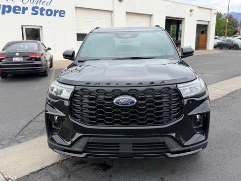 Used 2026 Ford Explorer ST-Line AWD/4WD image 2