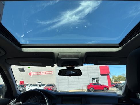 Used 2013 BMW 528i xDrive Sedan image 42