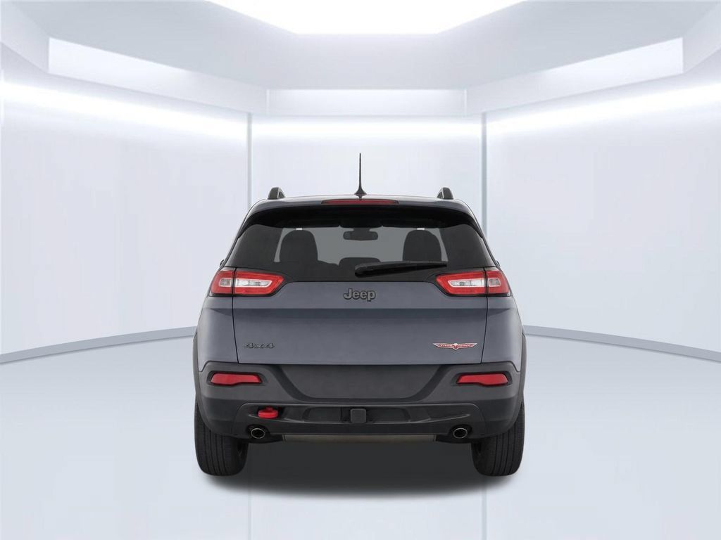 Used 2014 Jeep Cherokee Trailhawk w/ Leather Interior Group AWD/4WD image 7