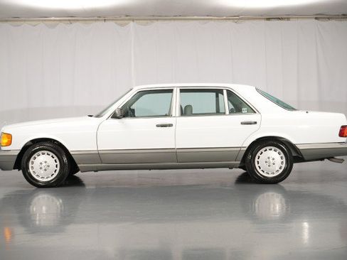 Used 1987 Mercedes-Benz 300 SDL image 3