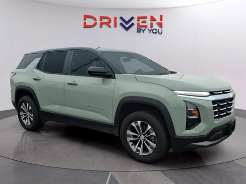 New 2026 Chevrolet Equinox LT w/ Convenience Package II image 7