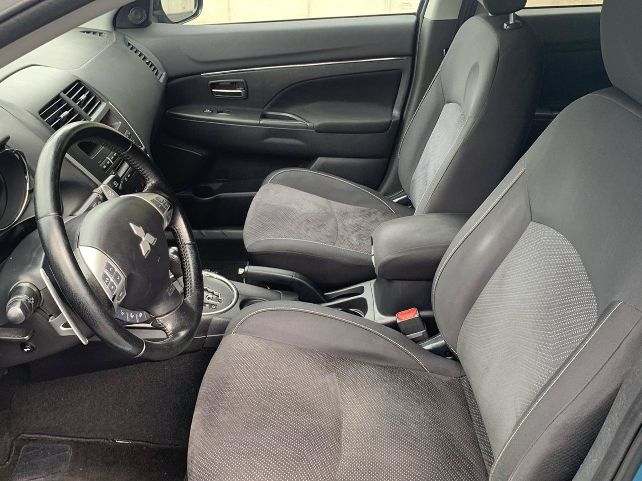 Used 2013 Mitsubishi Outlander Sport SE AWD/4WD image 9