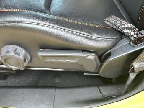 Used 2023 Jeep Gladiator Mojave w/ Cold Weather Group image 12