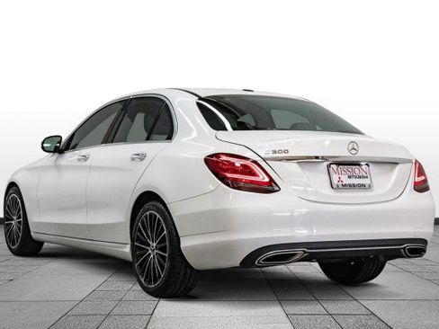 Used 2021 Mercedes-Benz C 300 Sedan w/ Premium Package image 5