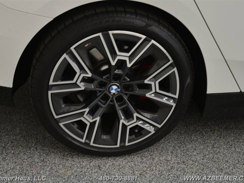 Used 2026 BMW 530i w/ M Sport Package image 44