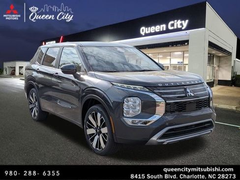 New 2026 Mitsubishi Outlander SE FWD image 1