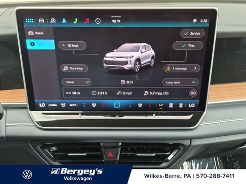 New 2026 Volkswagen Tiguan SEL R-Line AWD/4WD image 16