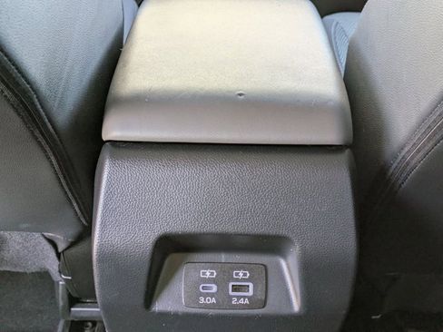 Used 2024 Subaru Crosstrek 2.0i Premium image 18