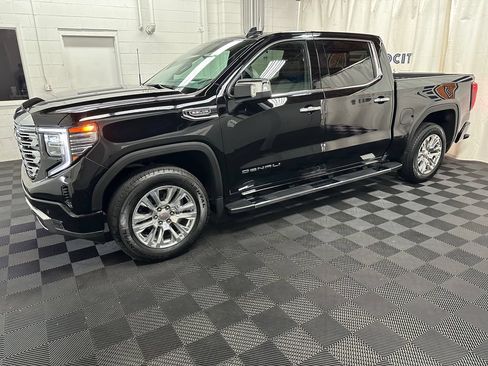 Used 2026 GMC Sierra 1500 Denali w/ Technology Package AWD/4WD image 5