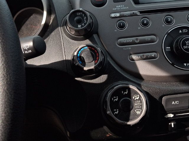 Used 2009 Honda Fit LX image 17
