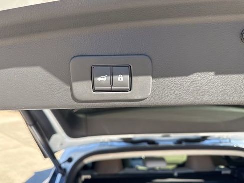 New 2026 Nissan Murano Platinum w/ Cargo Package AWD/4WD image 14