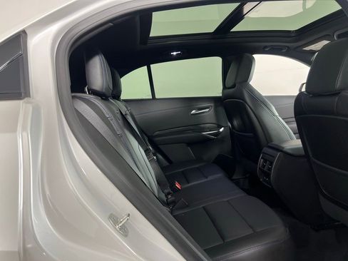 Used 2024 Cadillac XT4 Sport image 29