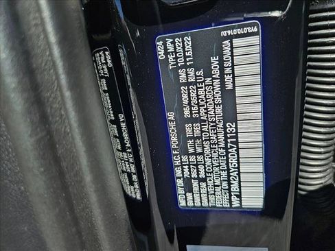 Used 2024 Porsche Cayenne Turbo image 25