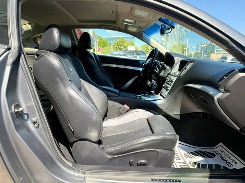 Used 2013 INFINITI G37 Journey w/ Premium Pkg RWD image 30