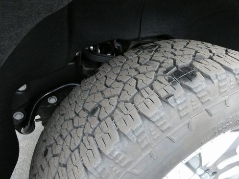 Certified 2024 Chevrolet Silverado 2500 LT w/ All Star Edition image 13