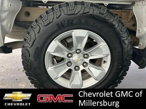 Used 2020 Chevrolet Silverado 1500 W/T w/ WT Value Package AWD/4WD image 14