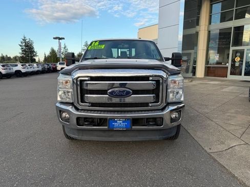 Used 2016 Ford F350 XLT w/ XLT Value Package AWD/4WD image 3
