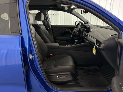 Certified 2025 Acura ADX A-Spec image 29