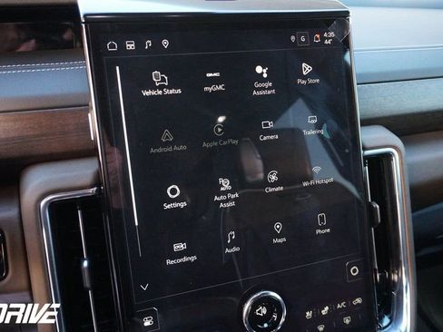 Used 2026 GMC Yukon Denali Ultimate image 27