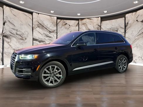 Used 2017 Audi Q7 3.0T Premium image 3