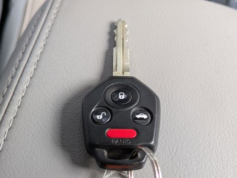 Used 2017 Subaru Forester 2.5i Limited image 34