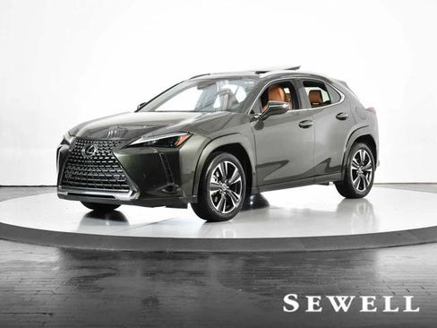 Certified 2025 Lexus UX 300h FWD w/ Accessory Package (Z1) image 1