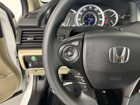 Used 2015 Honda Accord EX image 12
