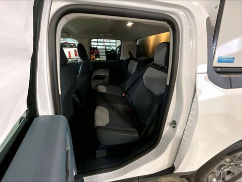 Used 2024 Ford Maverick XLT w/ XLT Luxury Package image 15