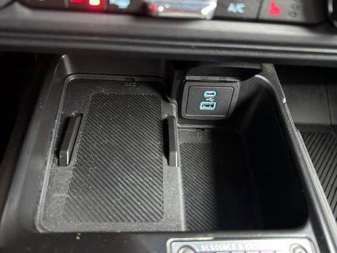 Certified 2025 Ford Bronco Outer Banks AWD/4WD image 29