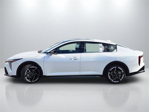 New 2025 Kia K4 GT-Line image 9
