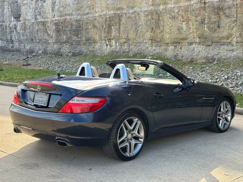 Used 2015 Mercedes-Benz SLK 250 2015 MERCEDES-BENZ SLK 250 image 8