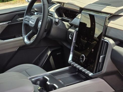 New 2026 GMC Acadia Elevation w/ Black Edition FWD image 11