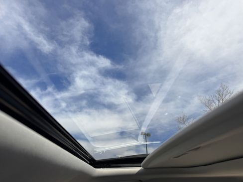 Used 2021 Kia Seltos EX image 32