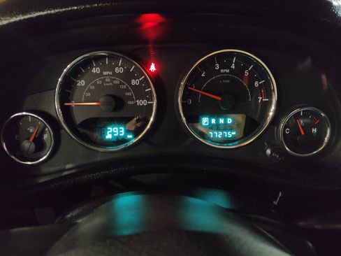 Used 2016 Jeep Wrangler Sport w/ Trailer Tow Group AWD/4WD image 23