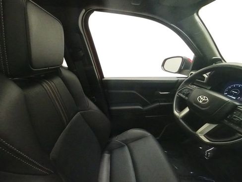 Certified 2025 Toyota 4Runner Limited w/ Tow Technology Package image 35