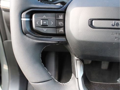 New 2026 Jeep Cherokee Limited AWD/4WD image 16