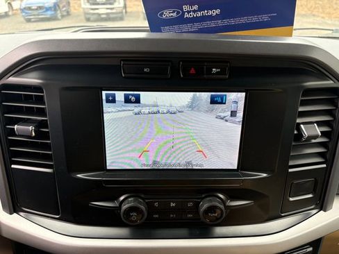 Used 2023 Ford F150 XLT image 10