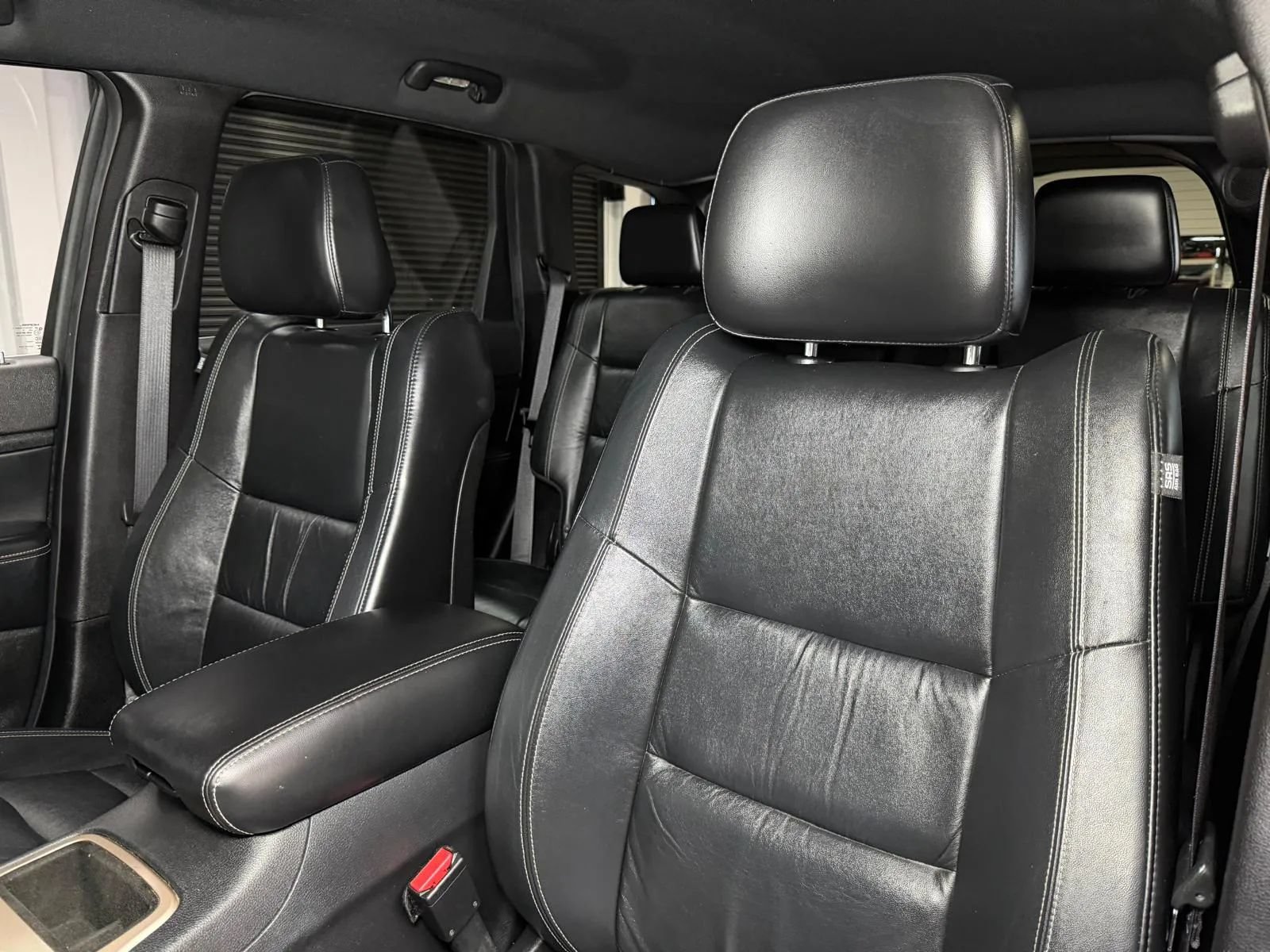 Used 2014 Jeep Grand Cherokee Limited RWD image 29