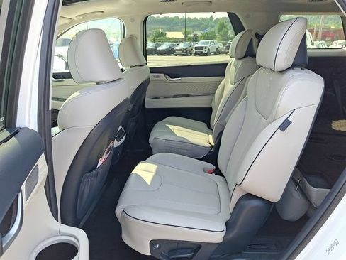 Certified 2024 Hyundai Palisade Calligraphy AWD/4WD image 10